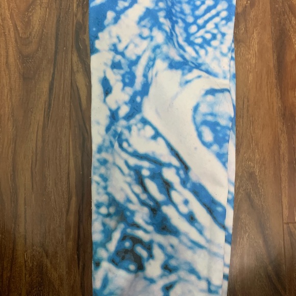 3 FOR $20 Fun galaxy leggings NWPT ZB - Picture 2 of 5